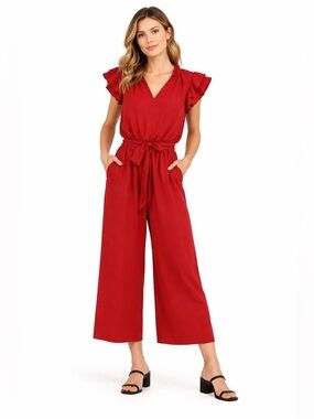 Women’s Ruffled Short Sleeve Wide Leg Jump Suit~Sz M~~Beautiful Rust Color~~NWT~